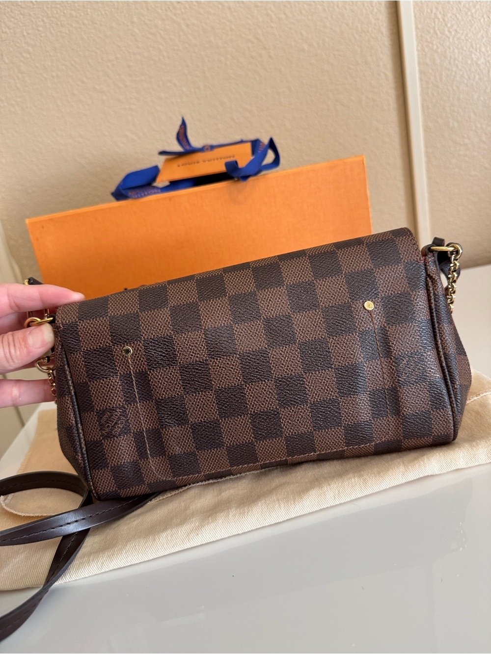 Louis Vuitton Favorite PM - Picture 5 of 13